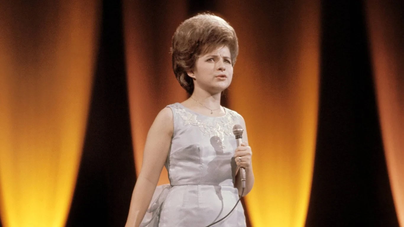 Brenda Lee &#8211; All Alone Am I (1963)